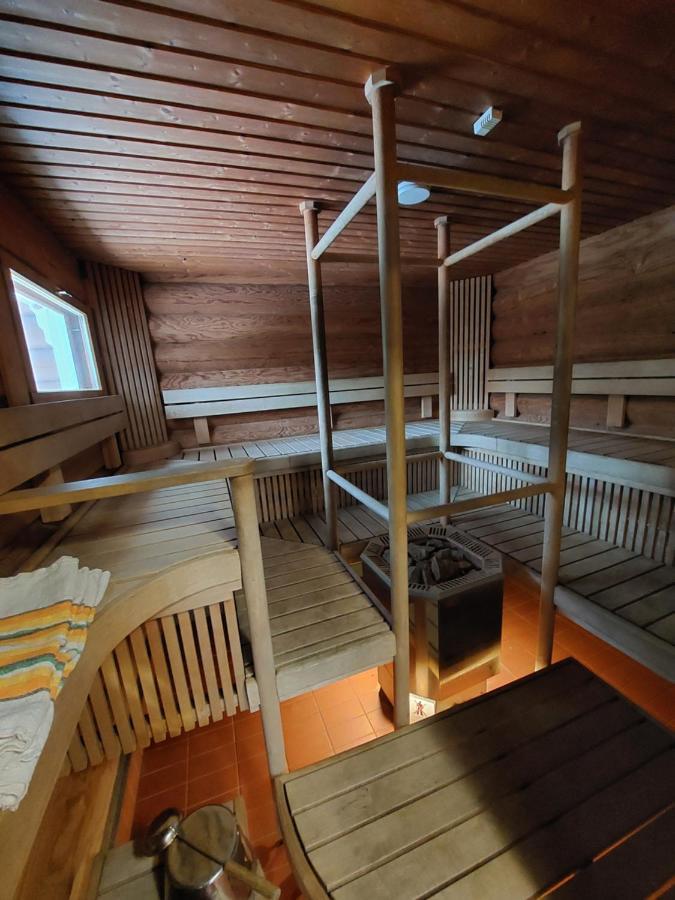 ホテル Ollinmaeki Vineyard Anttola エクステリア 写真
